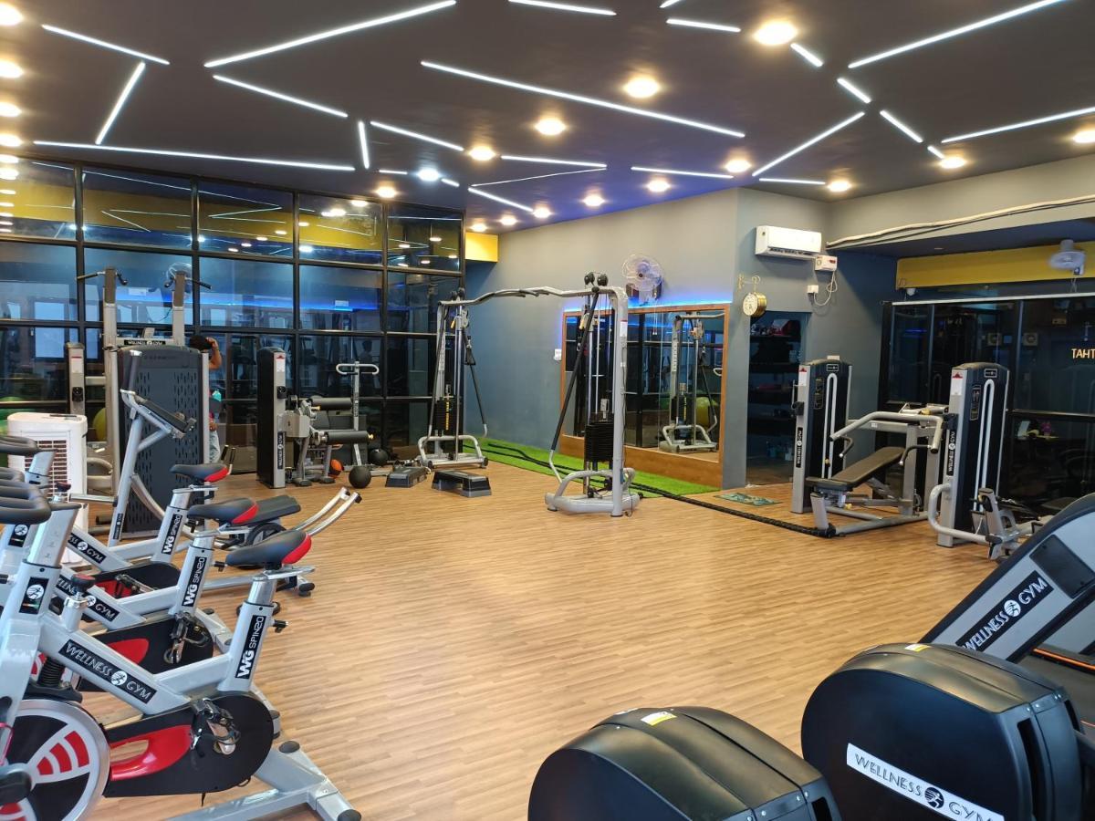 Hotel Lilac Doors Patna  Dış mekan fotoğraf